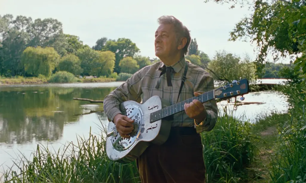 Wiener Blues - The Loneliest Man in Town 